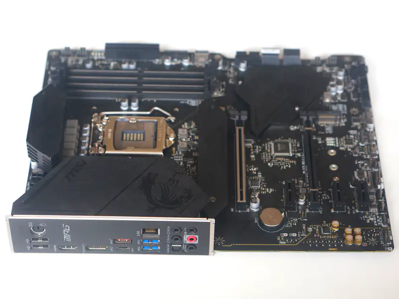 MSI MPG Z490 GAMING PLUS Carte mère LGA 1200 Intel Z490 DDR4 128GB PCI-E 3.0
